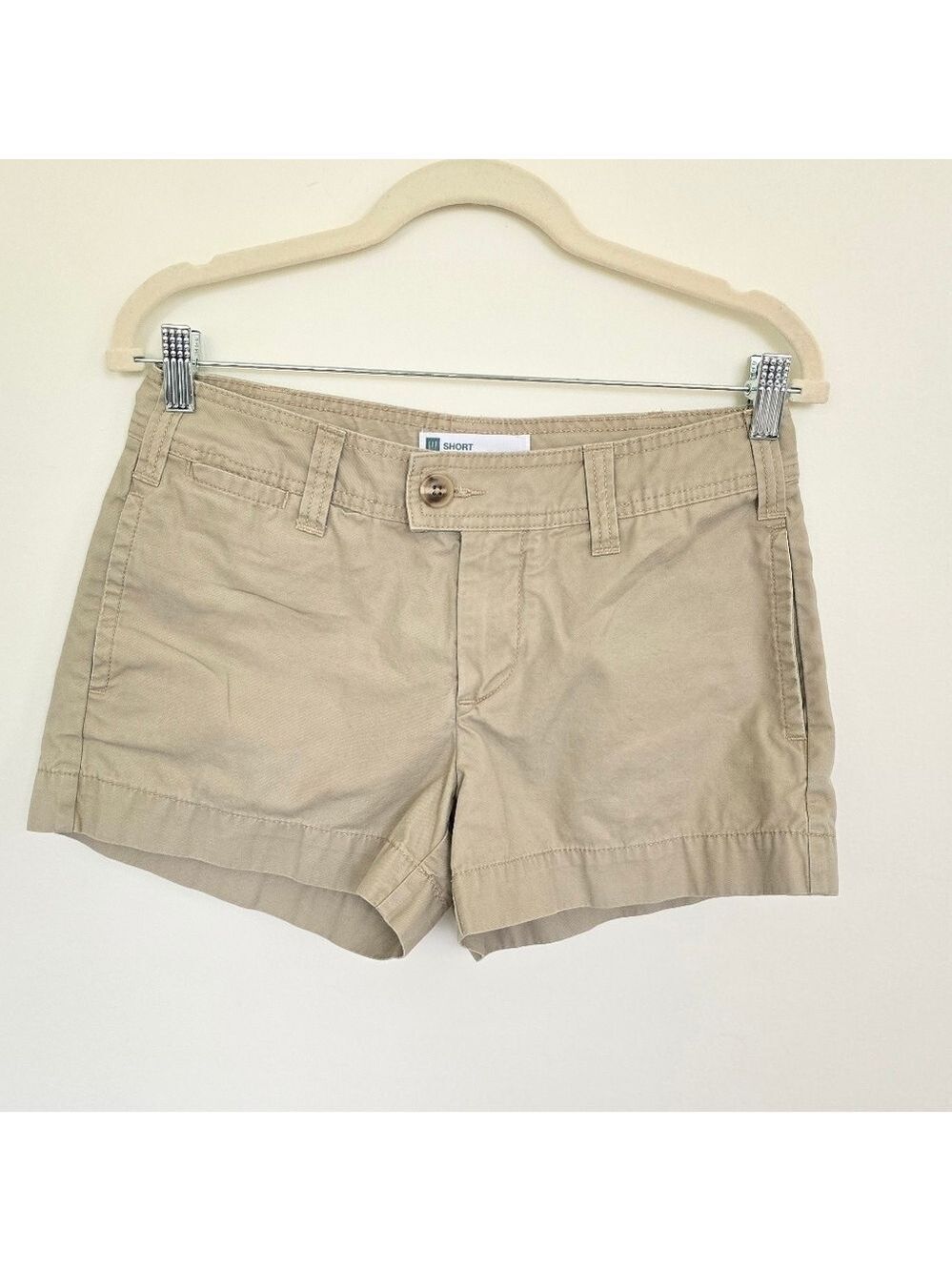 GAP Women's Favorite Khaki Tan 100% Cotton Shorts Size 4